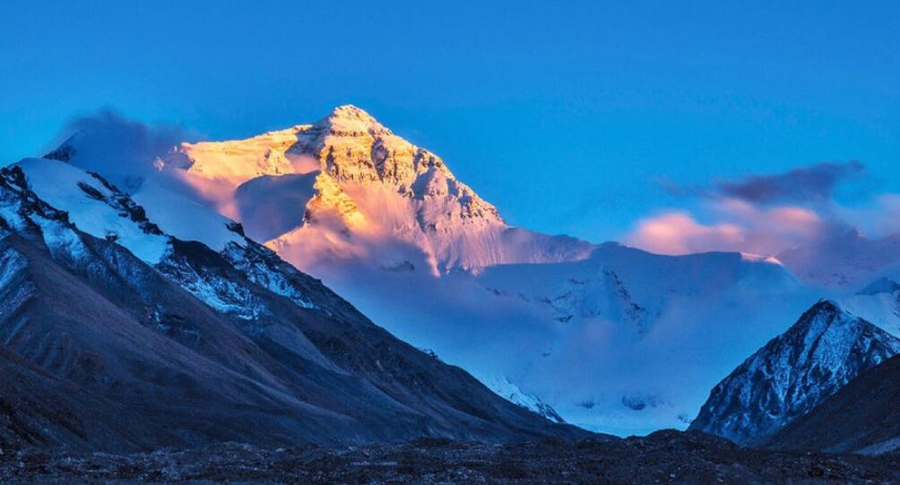 世界上最高的山是什么山世界上最高的山是什么山不是珠穆朗玛峰