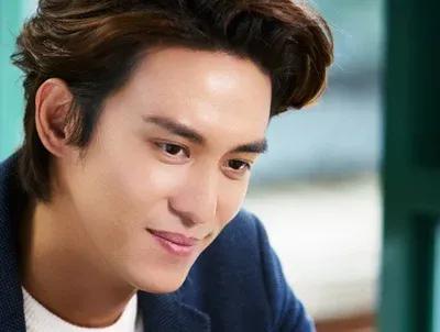 向华强、王思聪不敢碰的演员，被称作“黑道太子爷”的：陈楚河