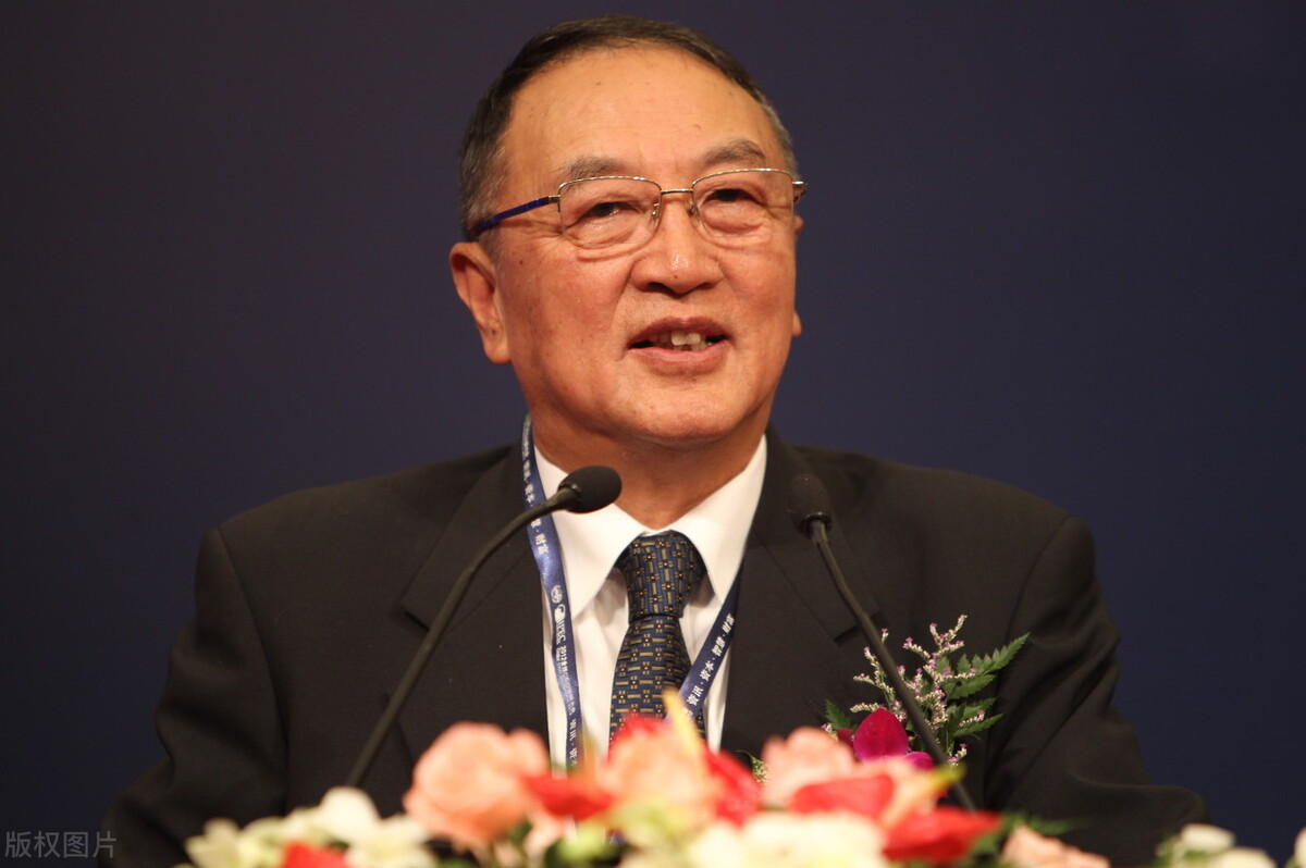 以柳传志柳青为代表的资本家与党和国家的关系