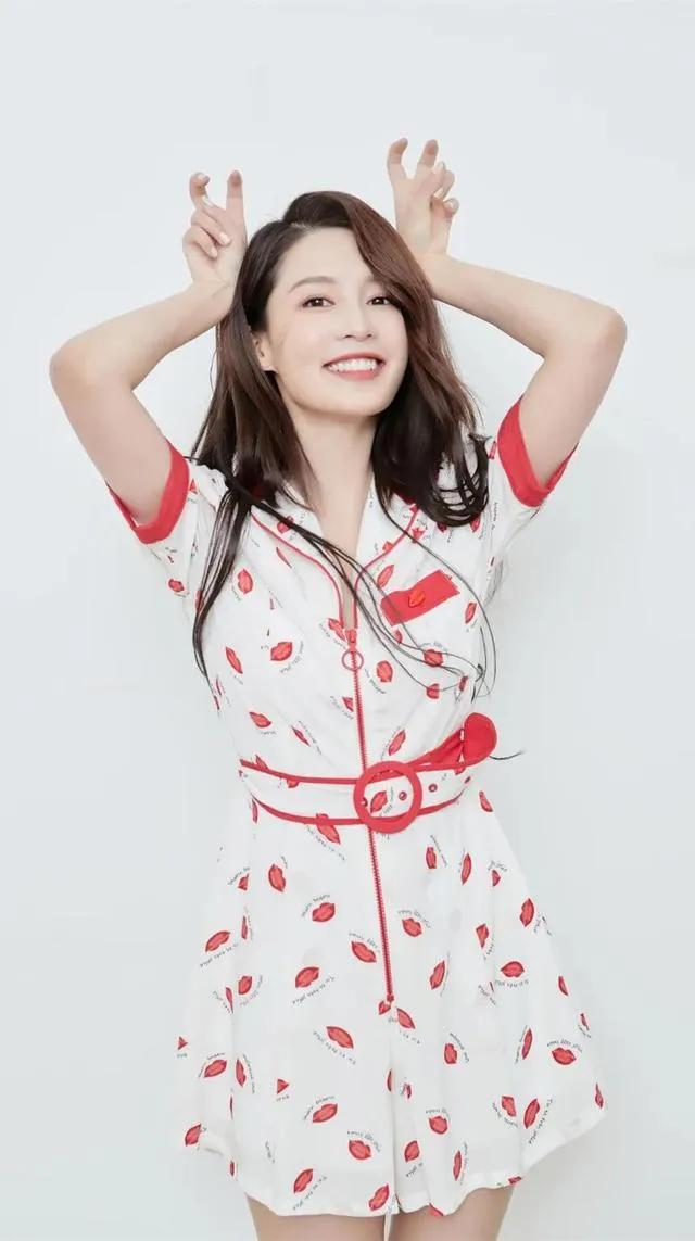 美图分享之李沁