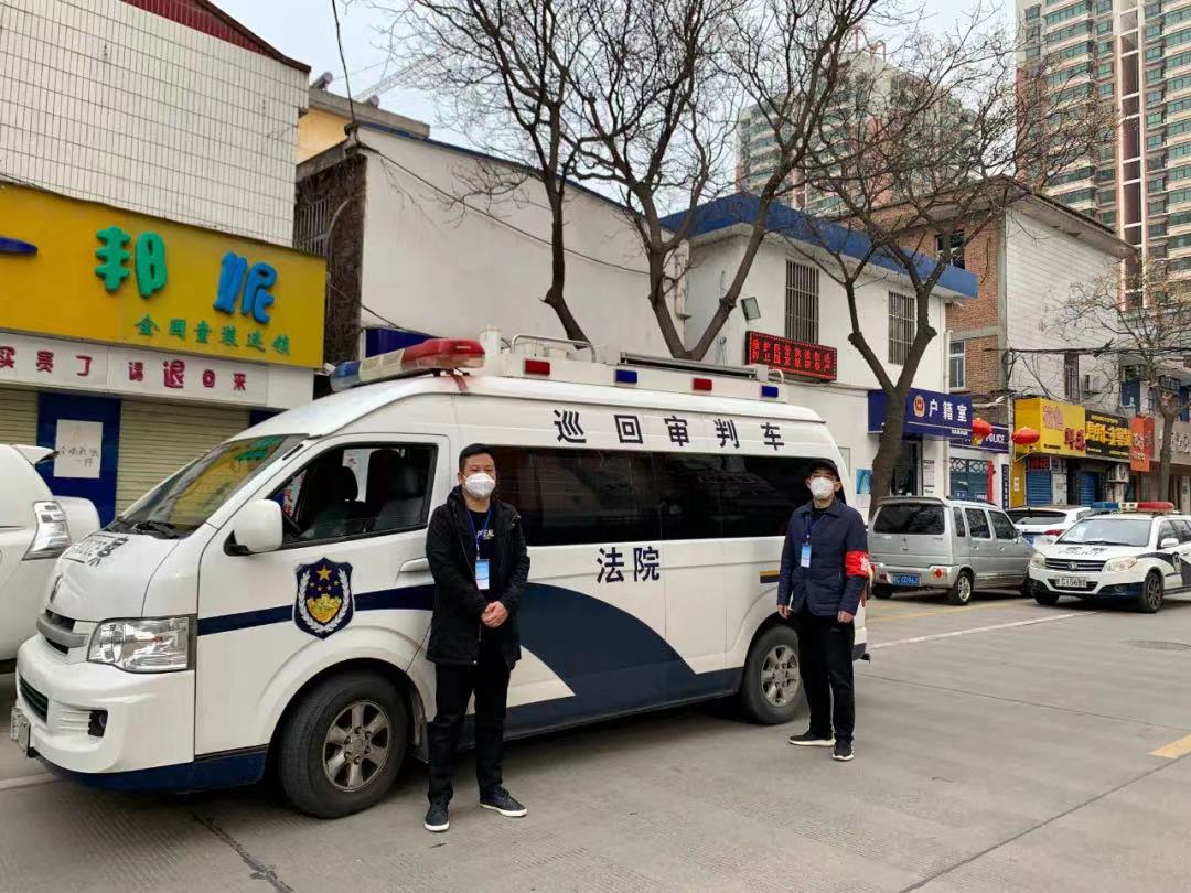 舍小家为大家 抗击疫情守好“家”