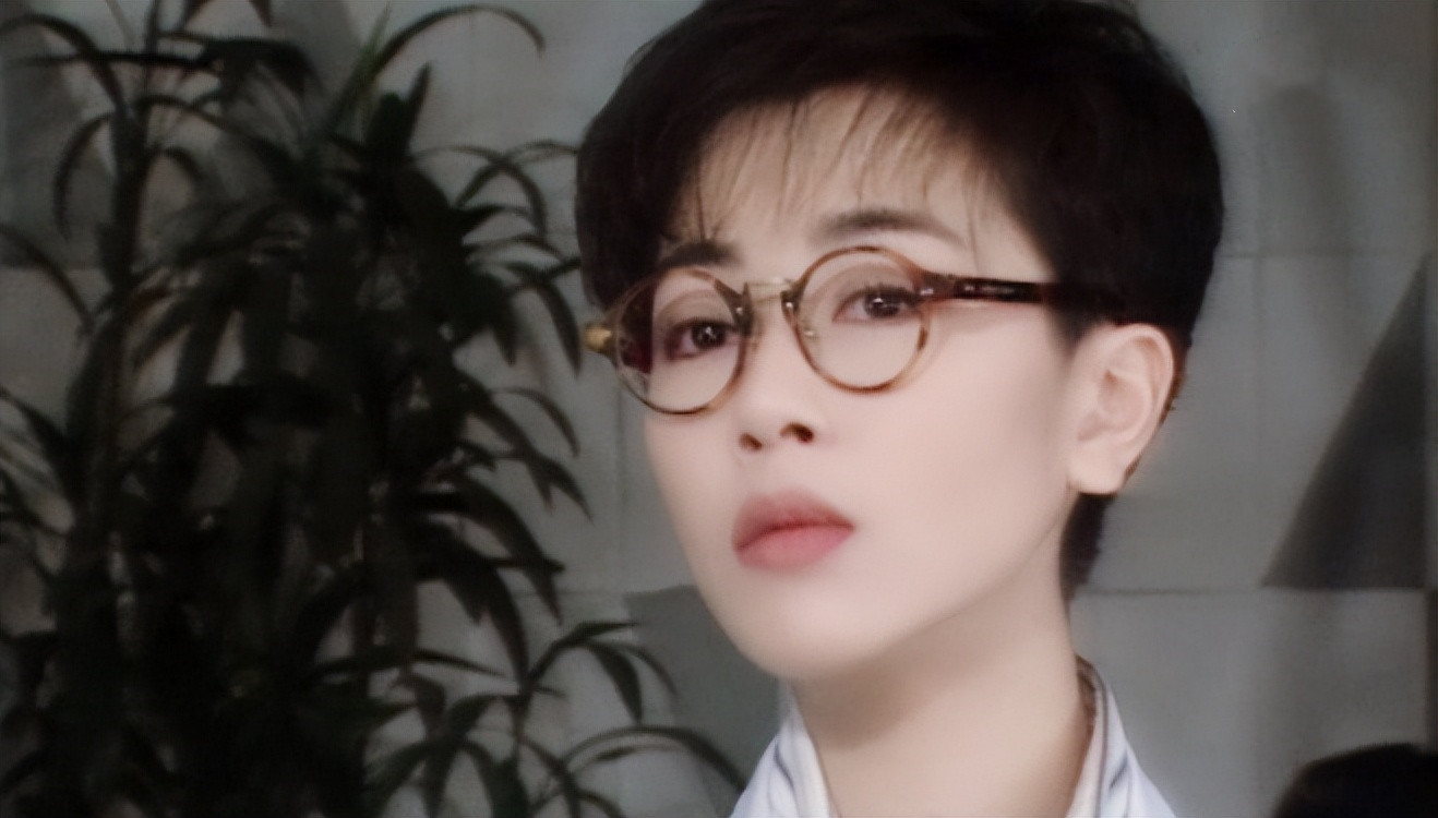 驾驭短发且不可方物的女星，整个娱乐圈中，似乎只有这三位