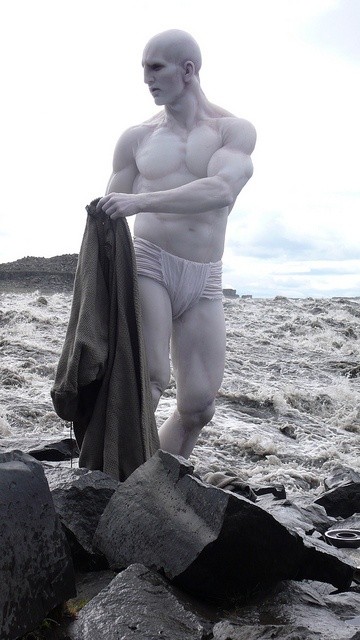 离神作只差一步！异形《普罗米修斯》到底删减了多少关键情节？