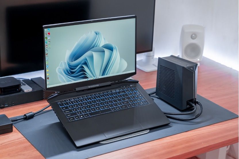 i9-12900H + RTX 3070 Ti 水冷超频游戏本有多强？机械师星辰 17 测评