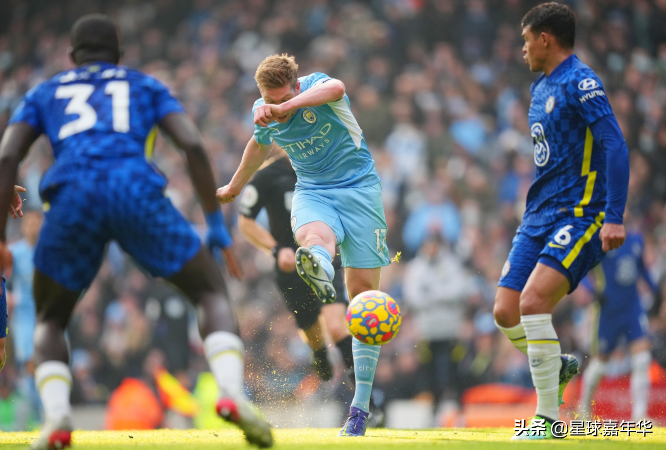 曼城1-0切尔西夺12连胜(英超天王山之战！曼城13分领跑！1-0击败切尔西豪取12连胜)