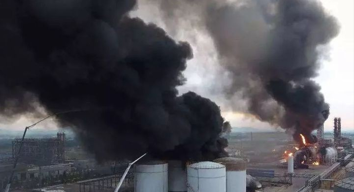 青岛一酒店疑似突发闪爆事故，什么是闪爆？又和燃气有关？