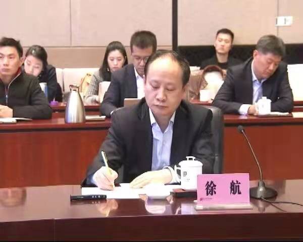 “中国呼吸机一哥”徐航：放弃金饭碗创业，疫情期间日赚三亿