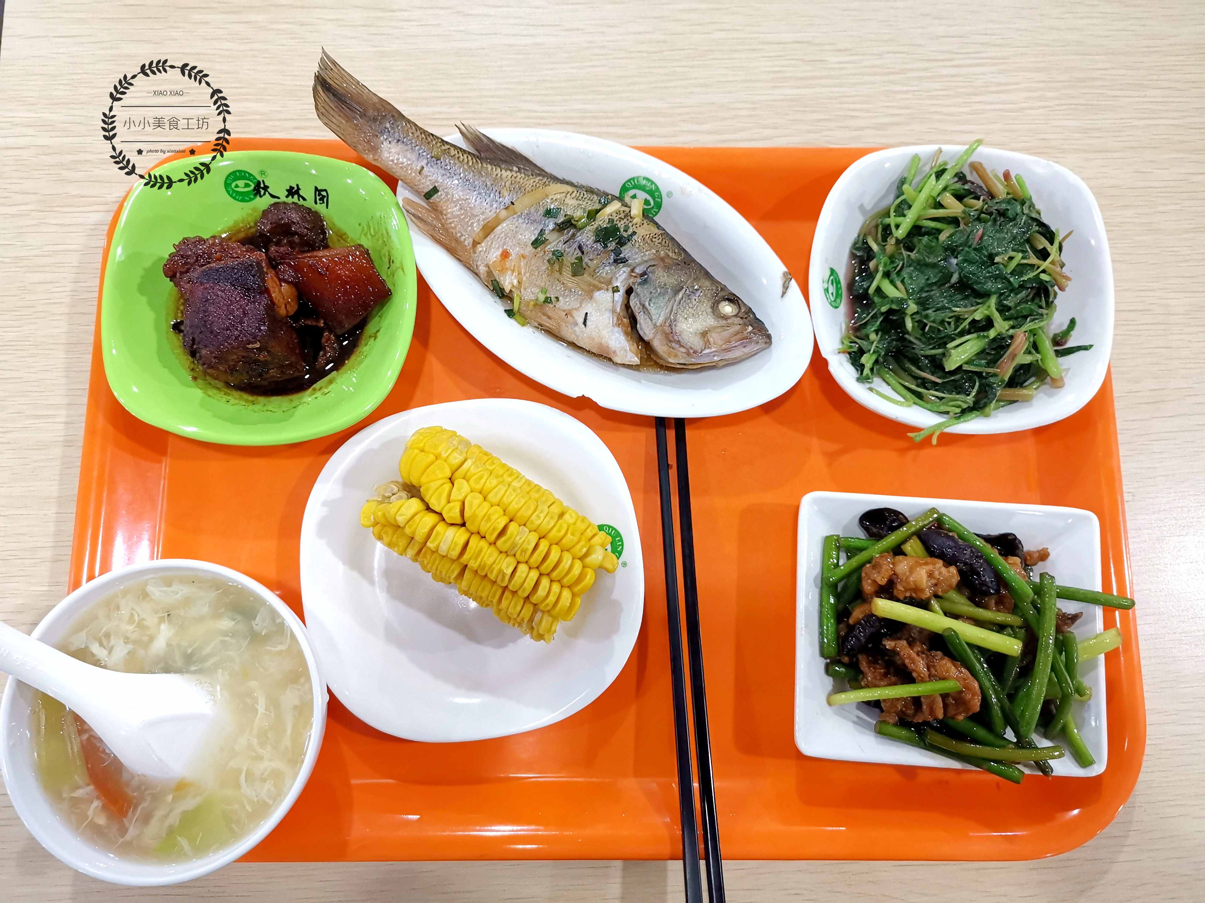 上海朋友晒食堂“饭菜”，在朋友圈火了，网友：招人吗？管吃就行