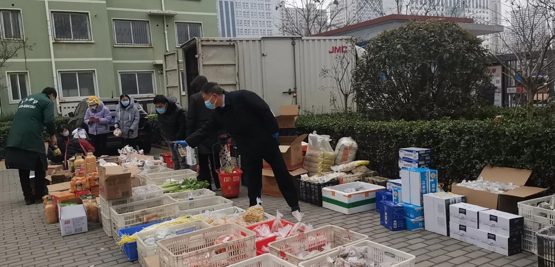 响应组织号召 参与社区“抗疫”—安阳中院干警积极参加社区服务