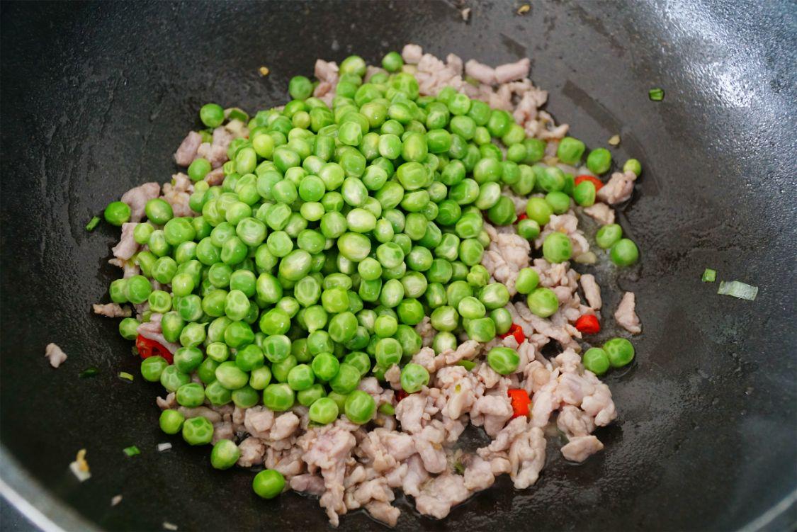 5月5日立夏，“五月第一鮮”該吃了，炒肉末是絕配，鮮美又營養
