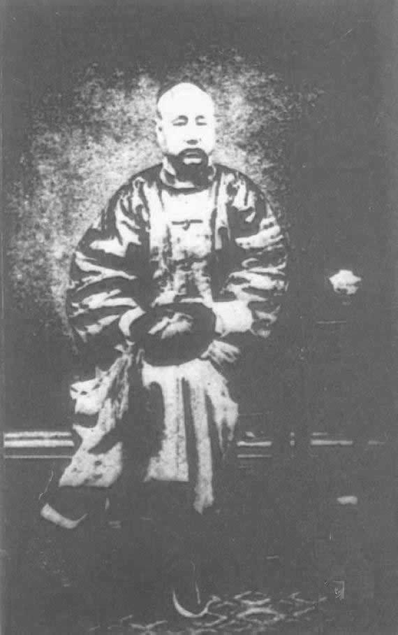 清末蒙古王公有多穷？僧格林沁领地里佃户闹事，他都跪求清廷出兵