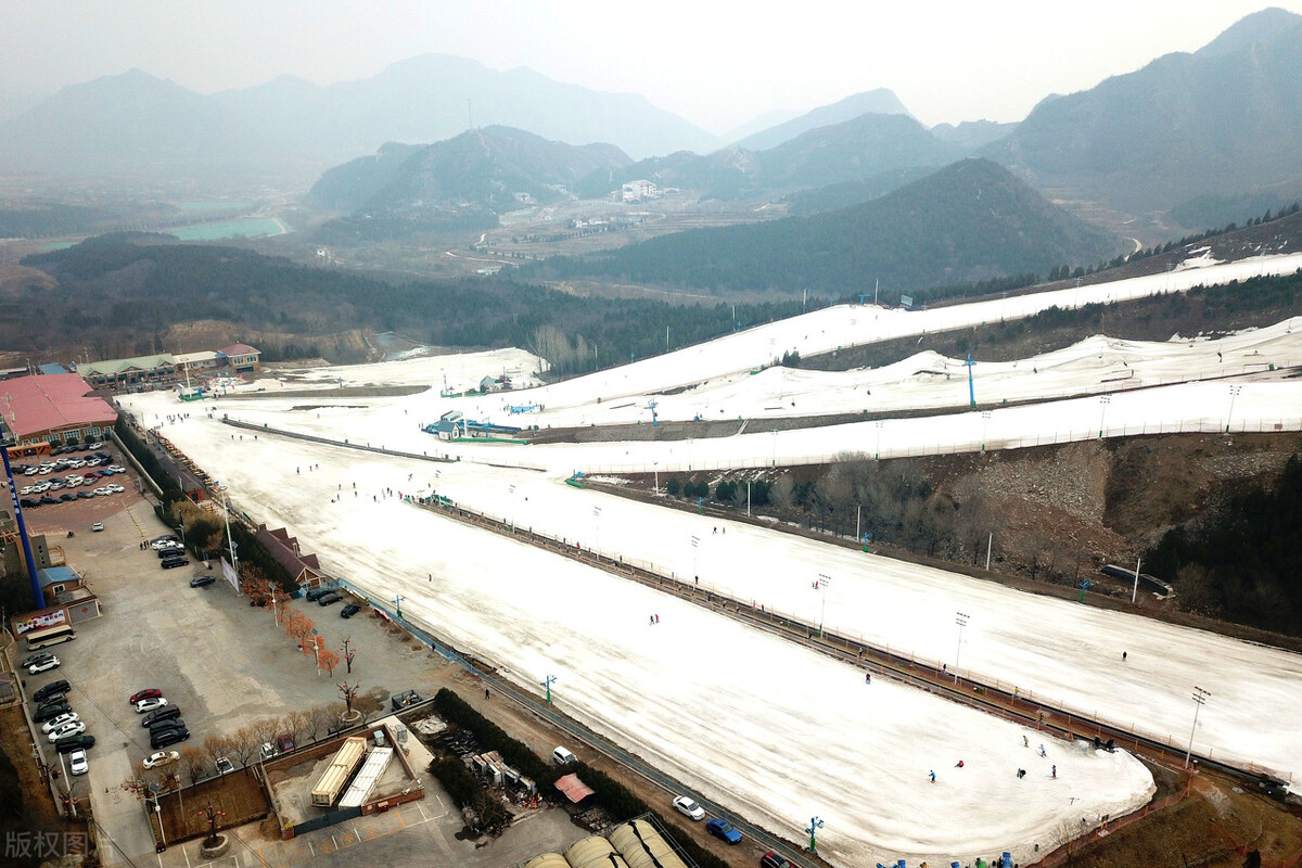 冬天就要滑雪啊！为大家奉上北京的18个宝藏滑雪场，快去打卡吧