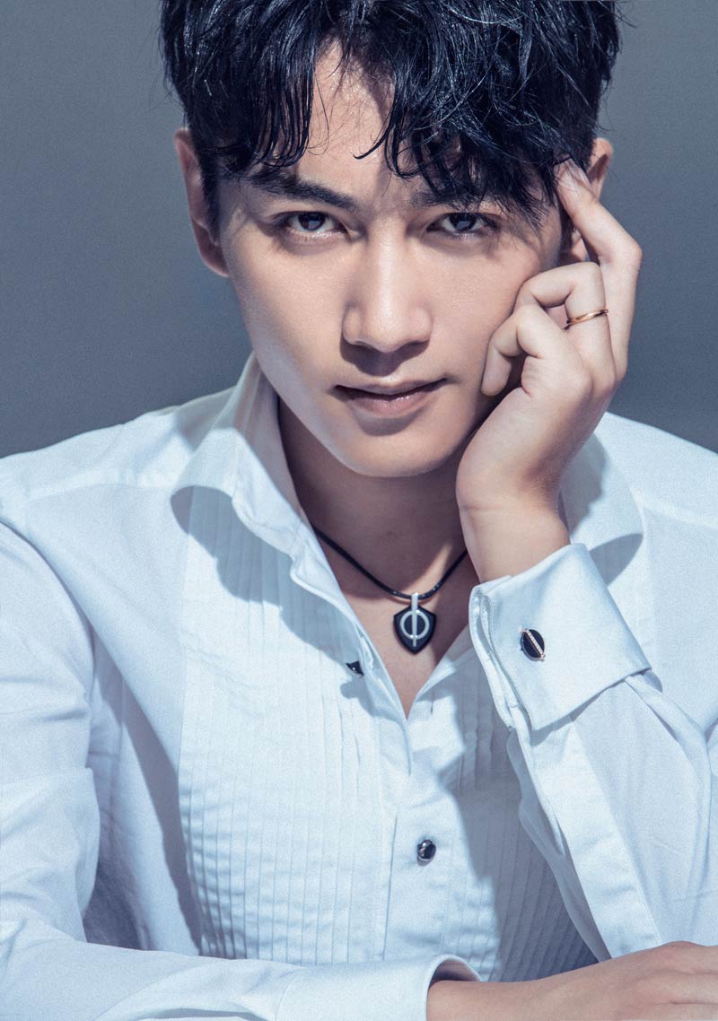 男星衣品陈晓一