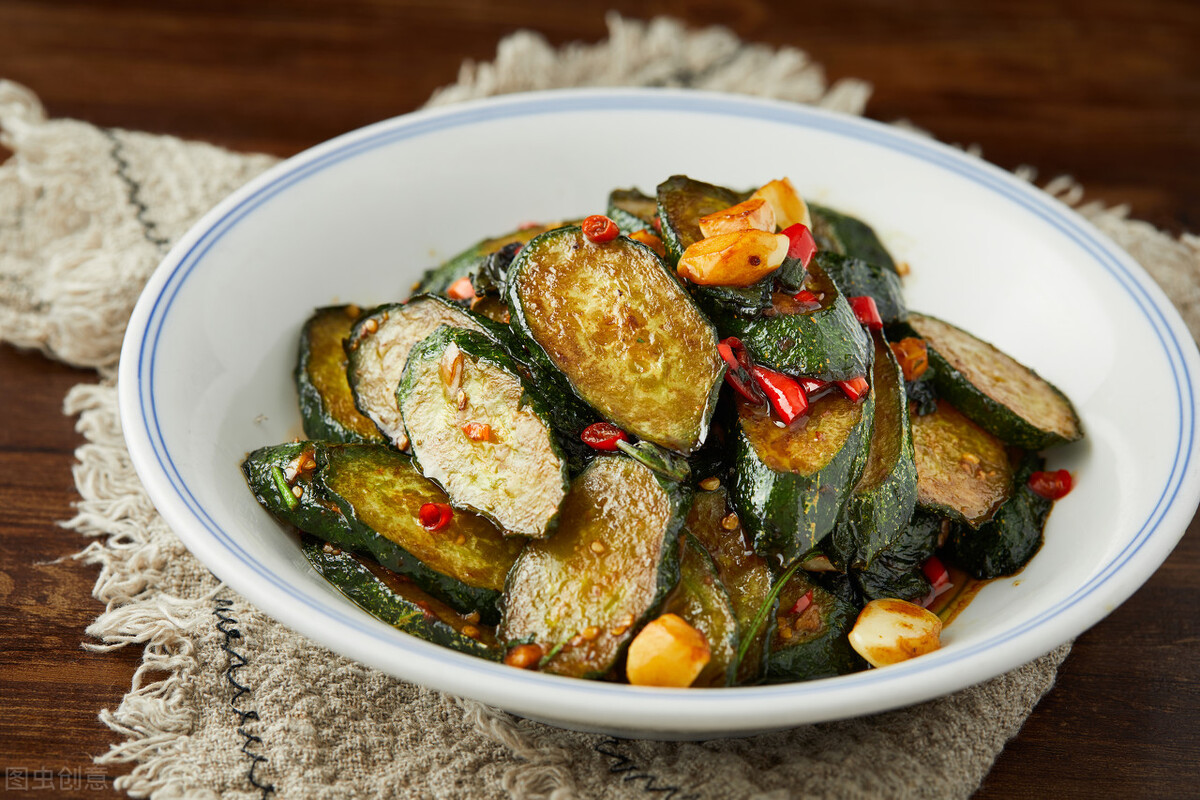 天冷了，6种含“花青素”的食材，女人记得要多吃，不化妆也好看