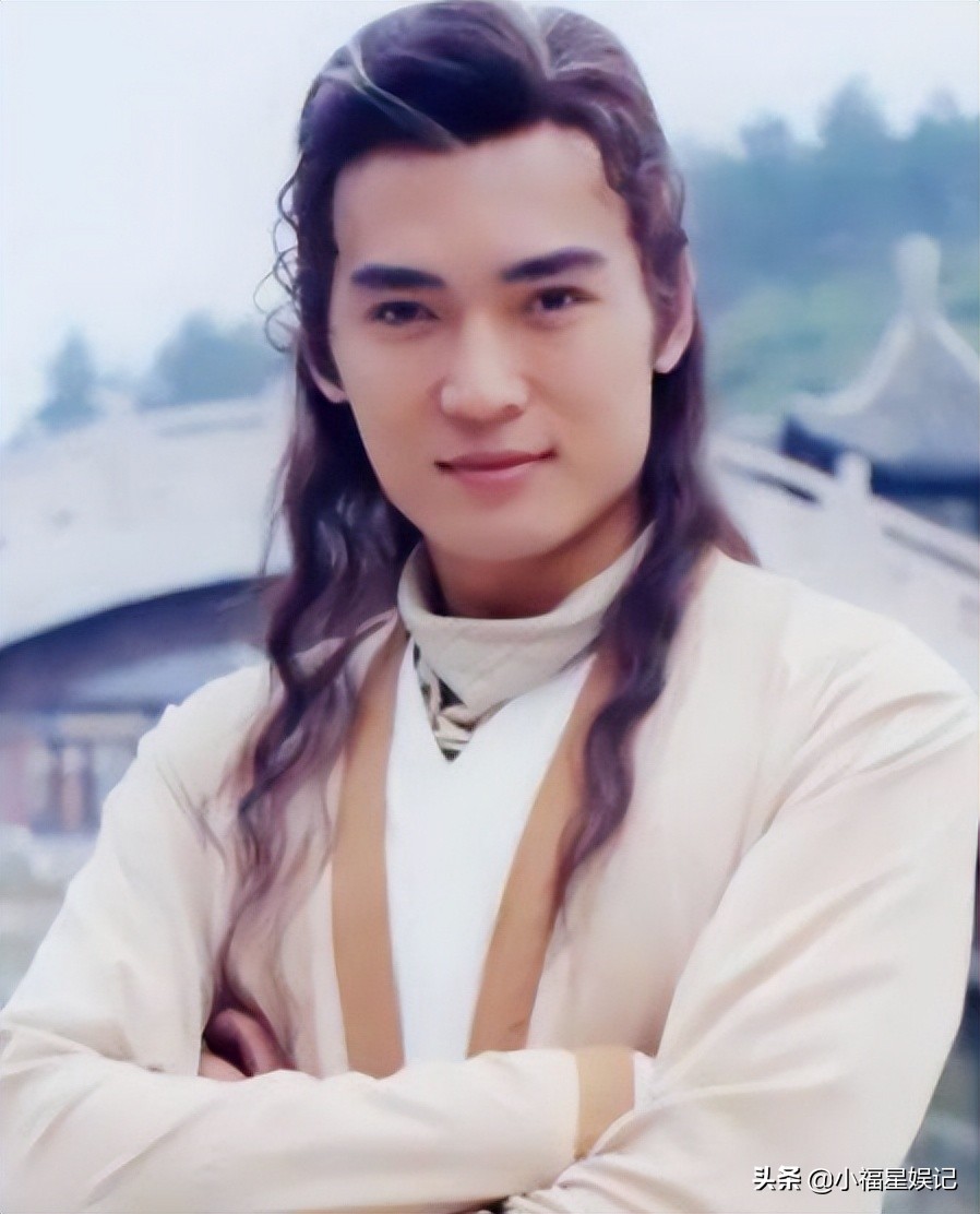 盘点“歪嘴杀”的13位明星，个个惊艳到糖分超标，帅到心坎里了