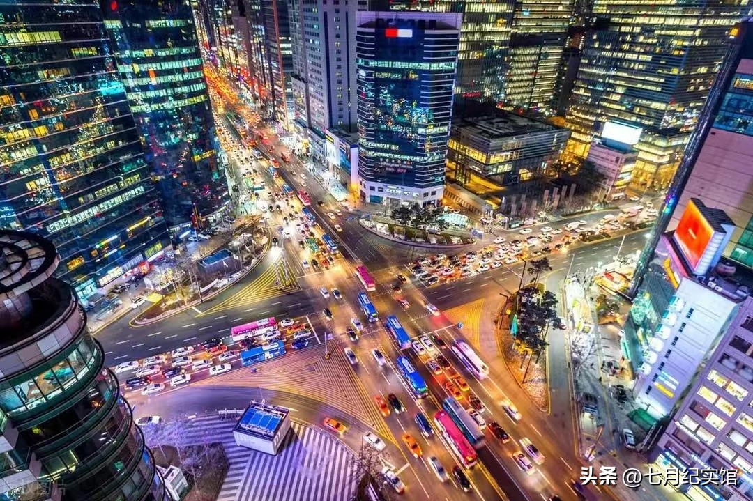 韩国楼市彻底崩了！有房子竟降价70%，疯狂炒房会引发经济危机吗