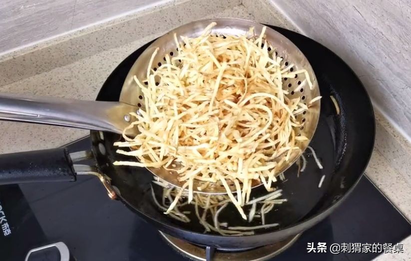 干煸土豆絲,干煸土豆絲的做法