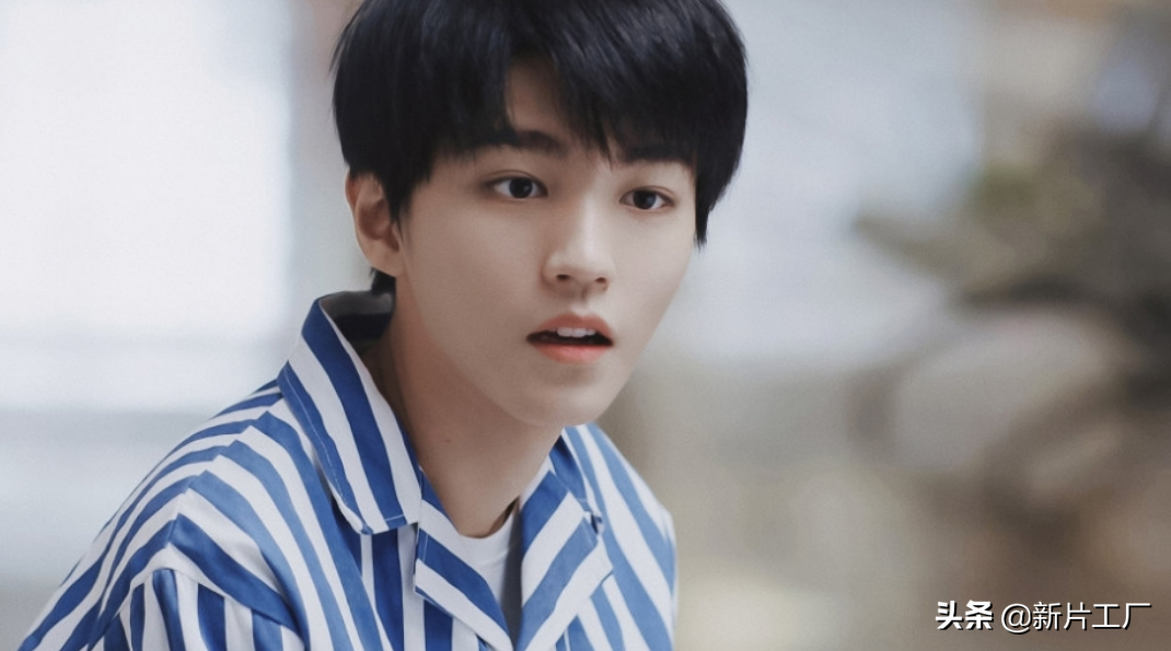 热度4亿，5星刷屏，要不是撞了《重生之门》，这剧恐成黑马