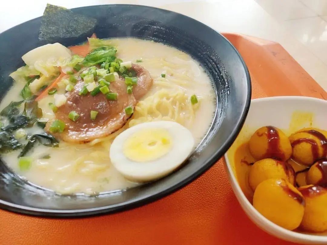 高考必胜！坐拥3个地铁站，食堂比男寝还多！2022，北师大等你赴约！