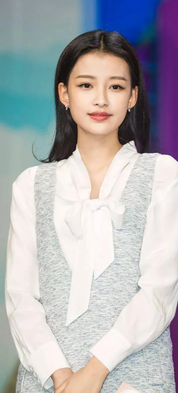 孙怡：清雅灵秀，甜美大方，温婉迷人