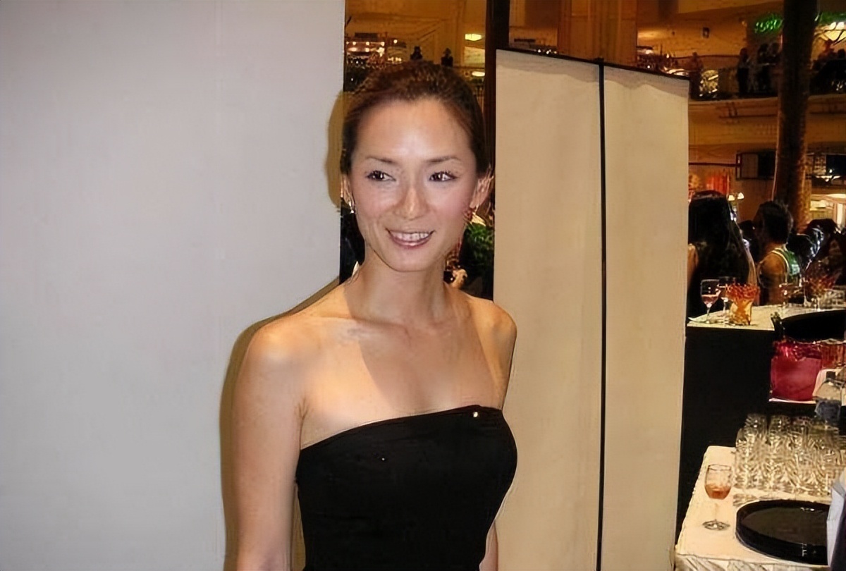 事业正红却早早退圈，这9位女星个个有辨识度，却成沧海遗珠