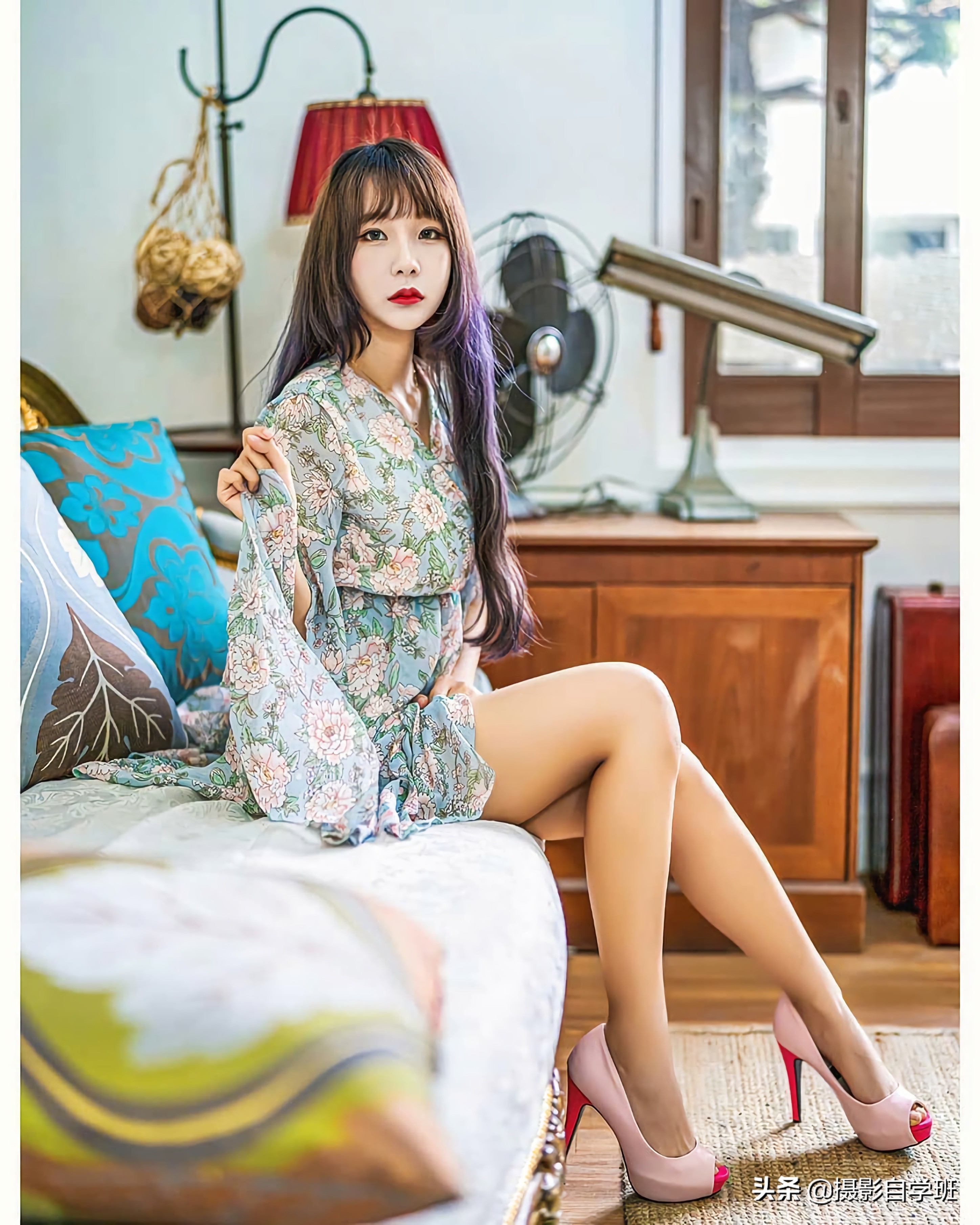 照片要想美，這6個拍照技巧你得會，優(yōu)雅自然拍出大長腿