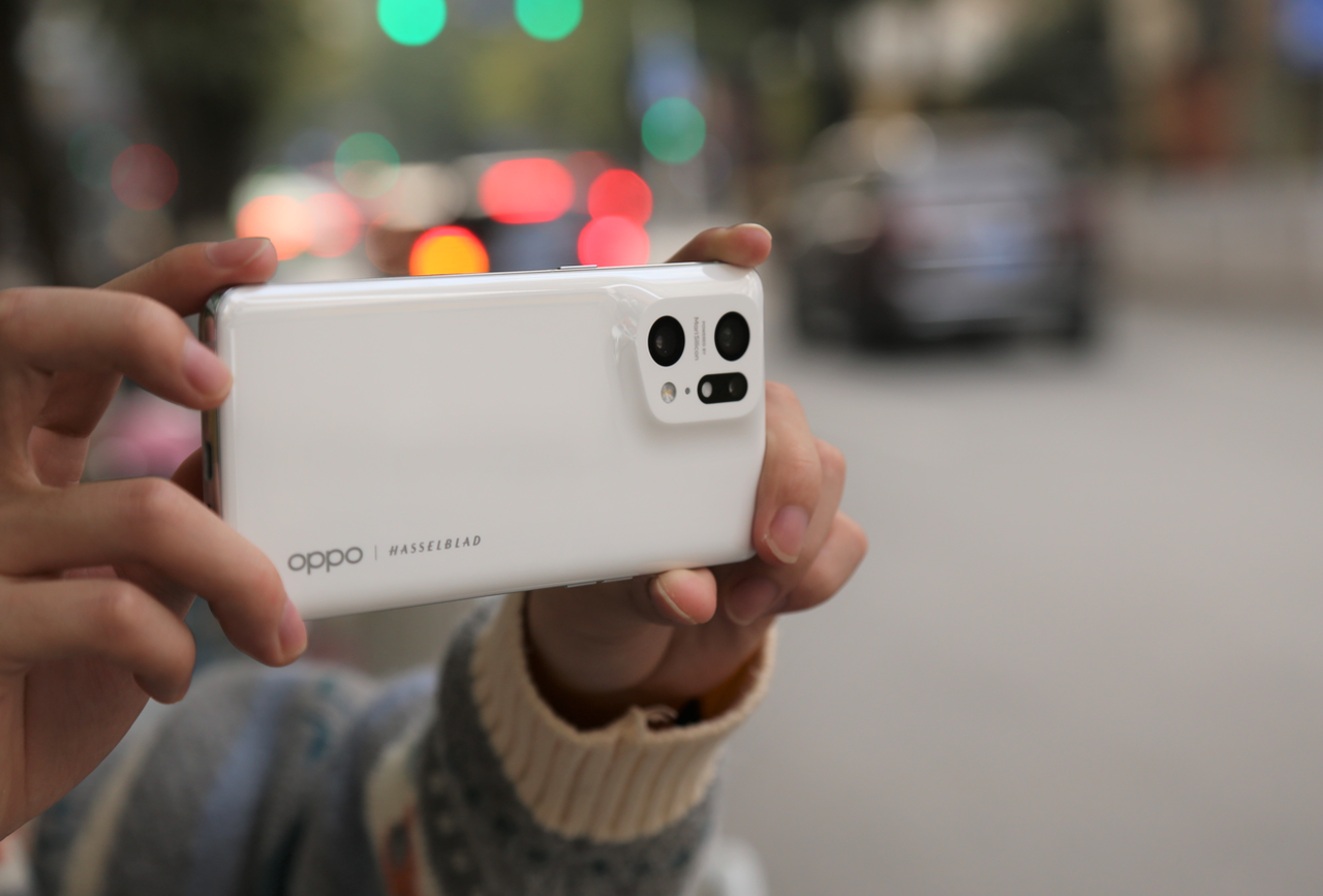 2022买手机的不妨考虑这三款，款款都是真旗舰，几乎没有短板