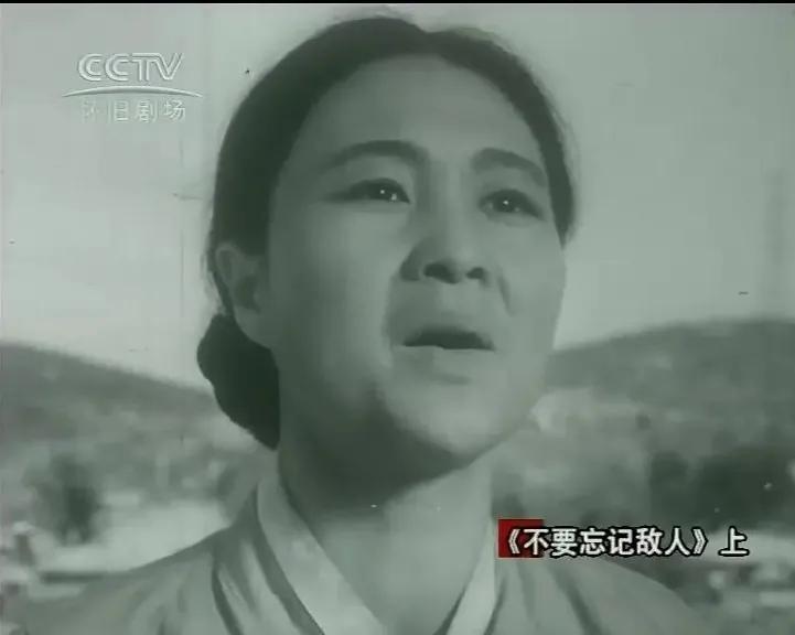 世界电影（0107）朝鲜电影《不要忘记敌人》（1963）剧照欣赏