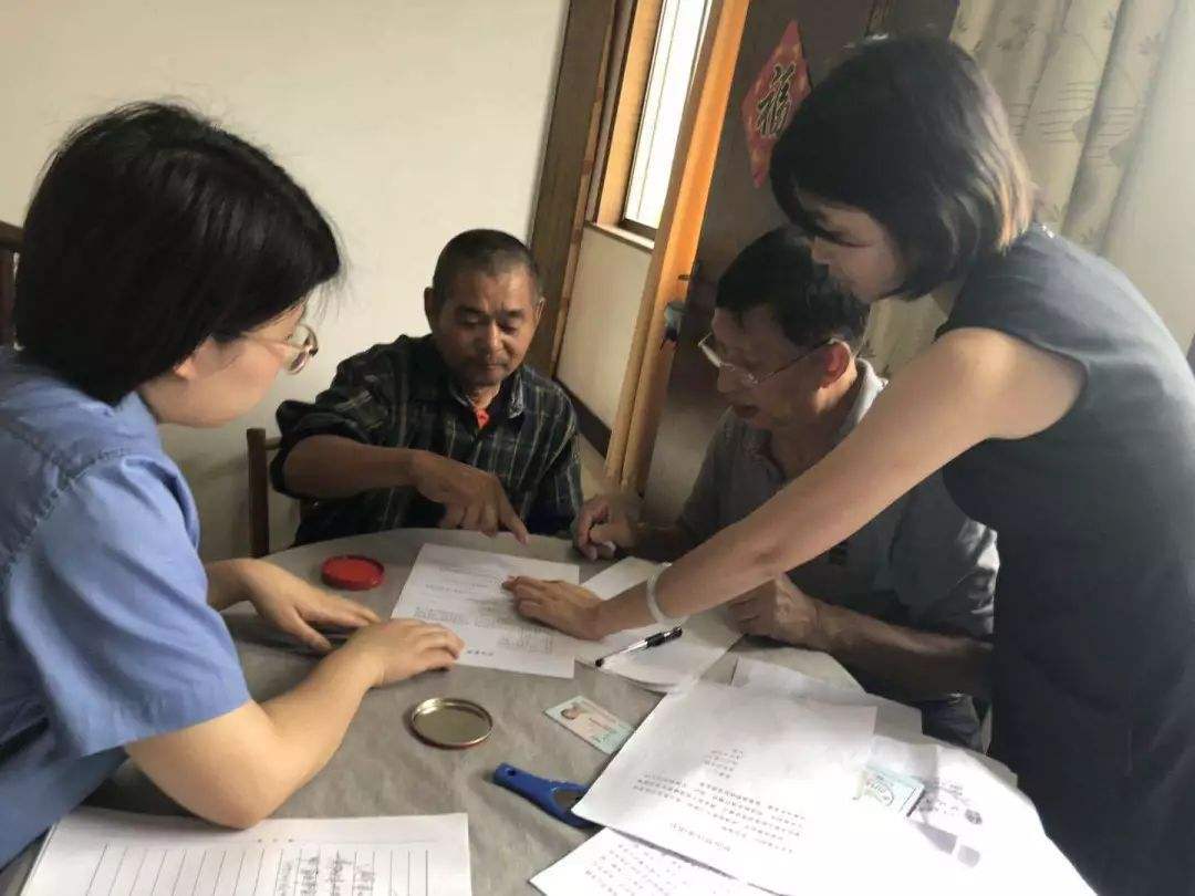 被律师骗了怎么办（鼓吹自己在公检法有关系的律师）