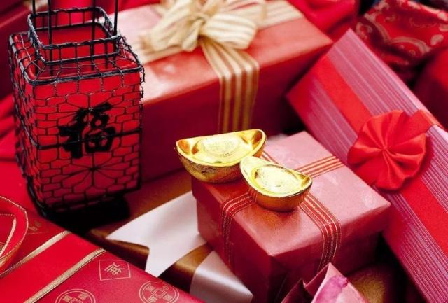 见家长送妈妈的礼物合适（丈母娘喜欢什么礼物）