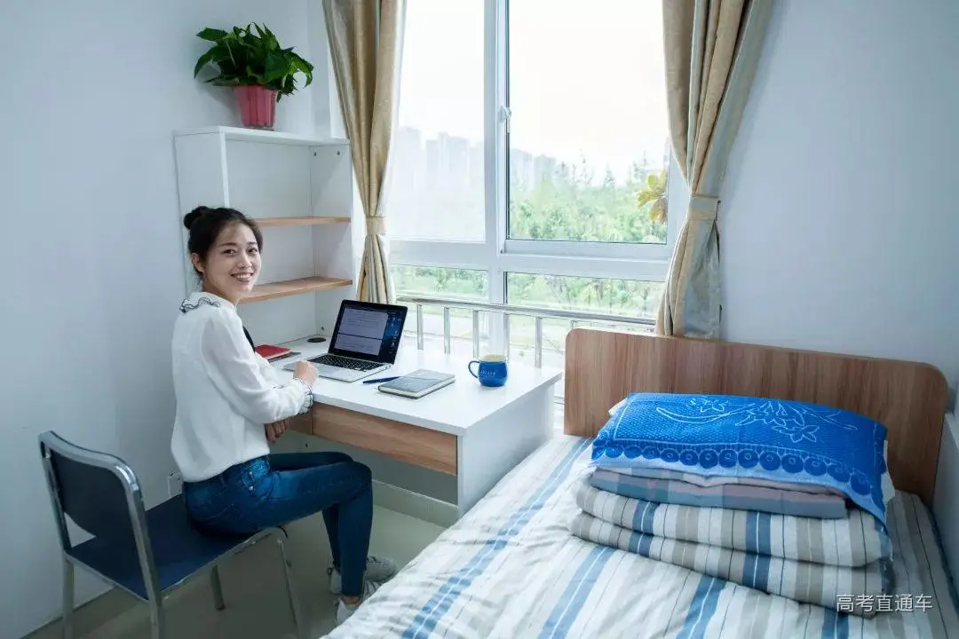 毫不夸张！国内这35所大学宿舍堪比星级酒店