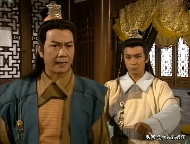 8版“情场浪子”段正淳对比：谁儒雅风流，谁油腻猥琐，差距明显