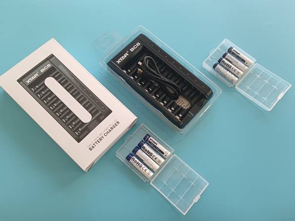 ​循环用，更经济-XTAR爱克斯达BC8锂电池充电器套餐试用