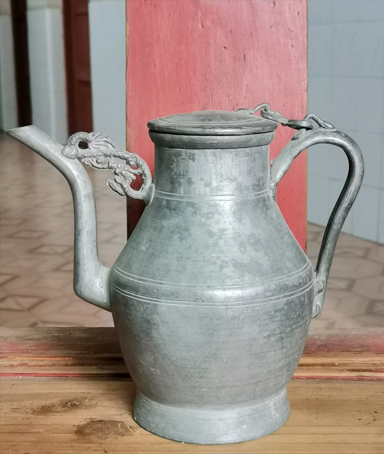 第一种老物件:民国锡酒壶