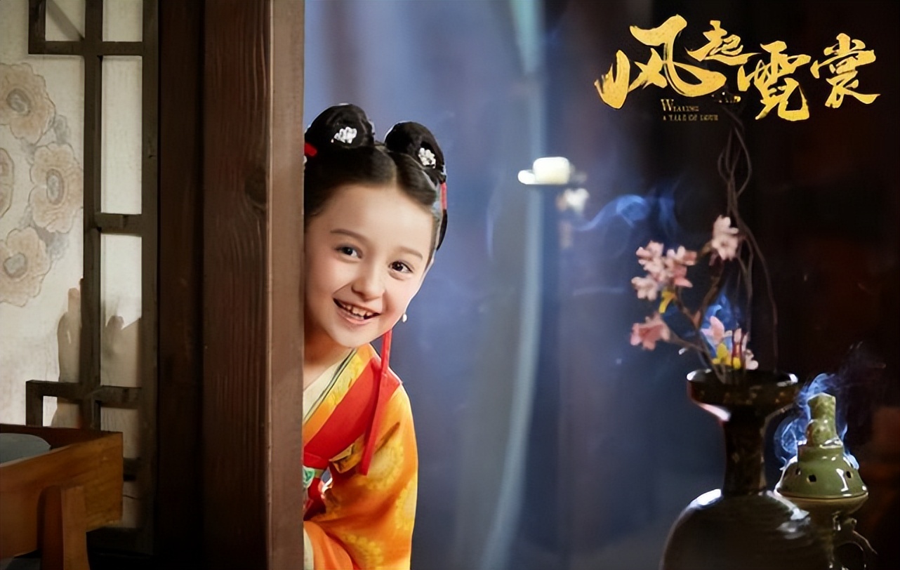 又一位10后天才迷你花横空出世，影视圈的未来就看她们了？