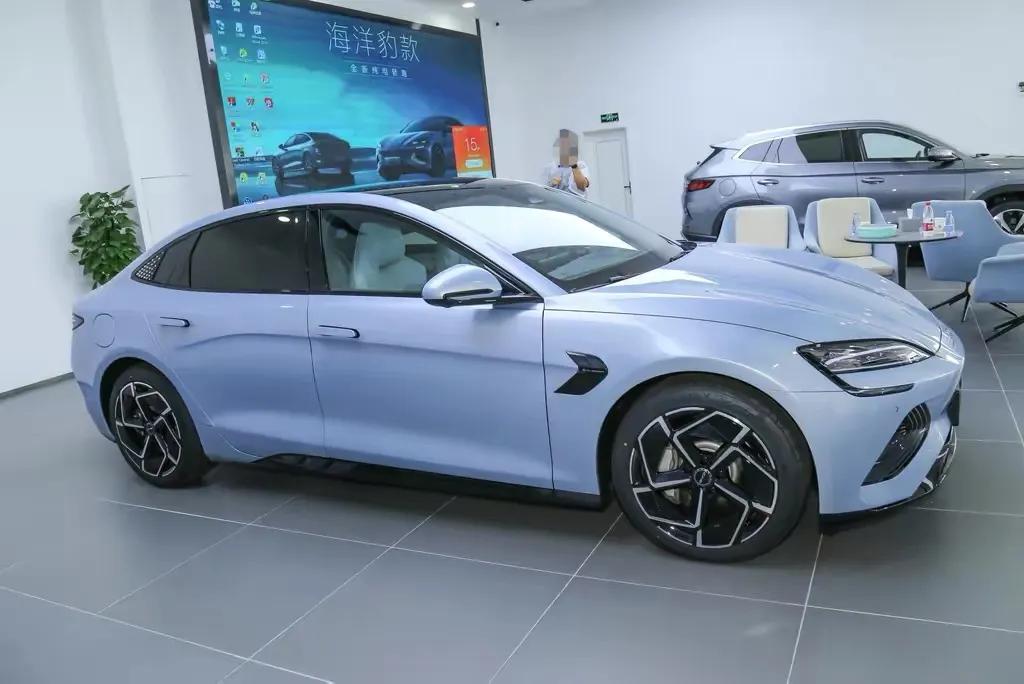 油车VS新能源，你怎么选择