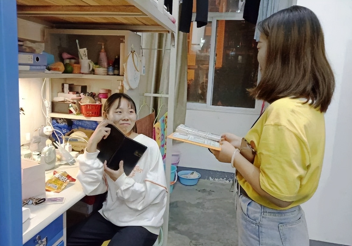 大学校园也有“潜规则”，辅导员一般不会明说，大一新生需要注意