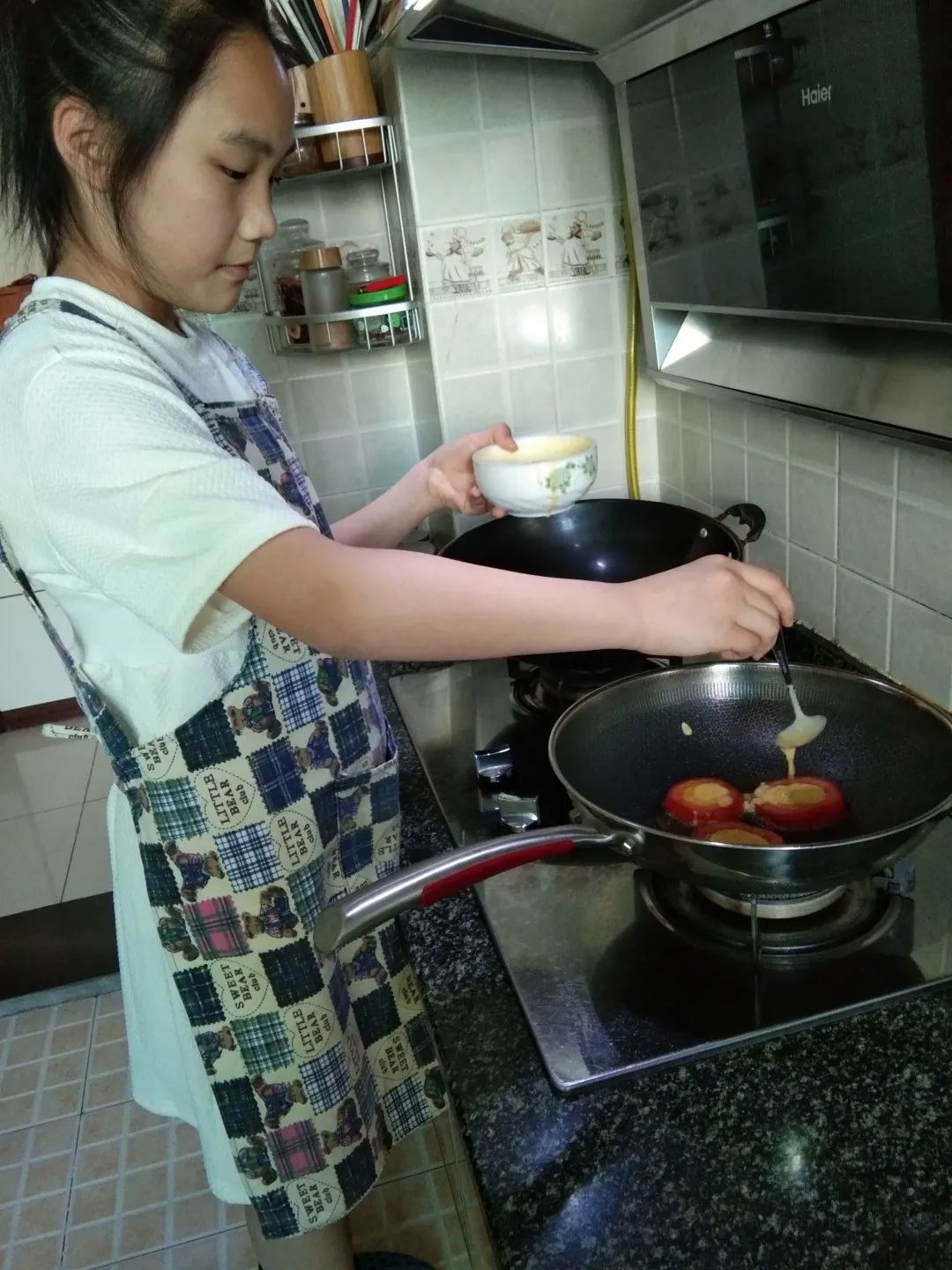 温馨五月天，感恩母亲节｜——合江小学举行第十二周主题升旗仪式