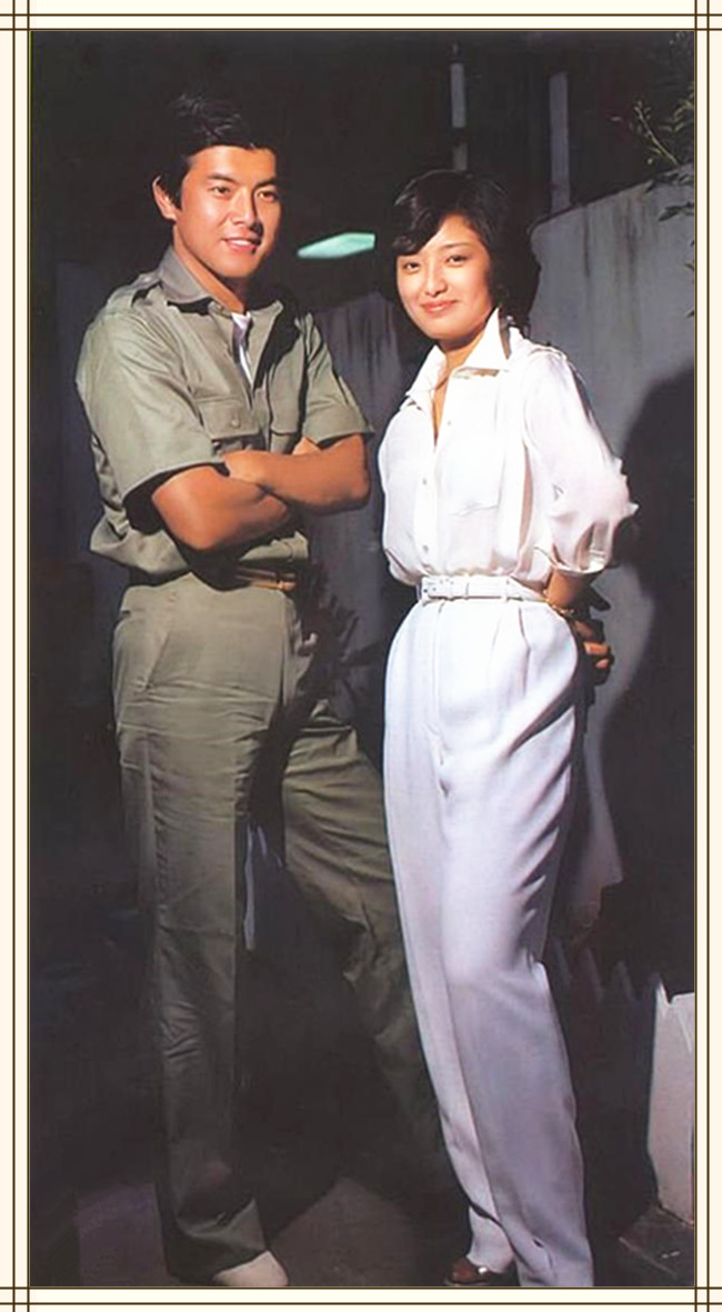 “樱花美人”山口百惠，结婚43年成模范夫妇，巅峰退圈成就经典