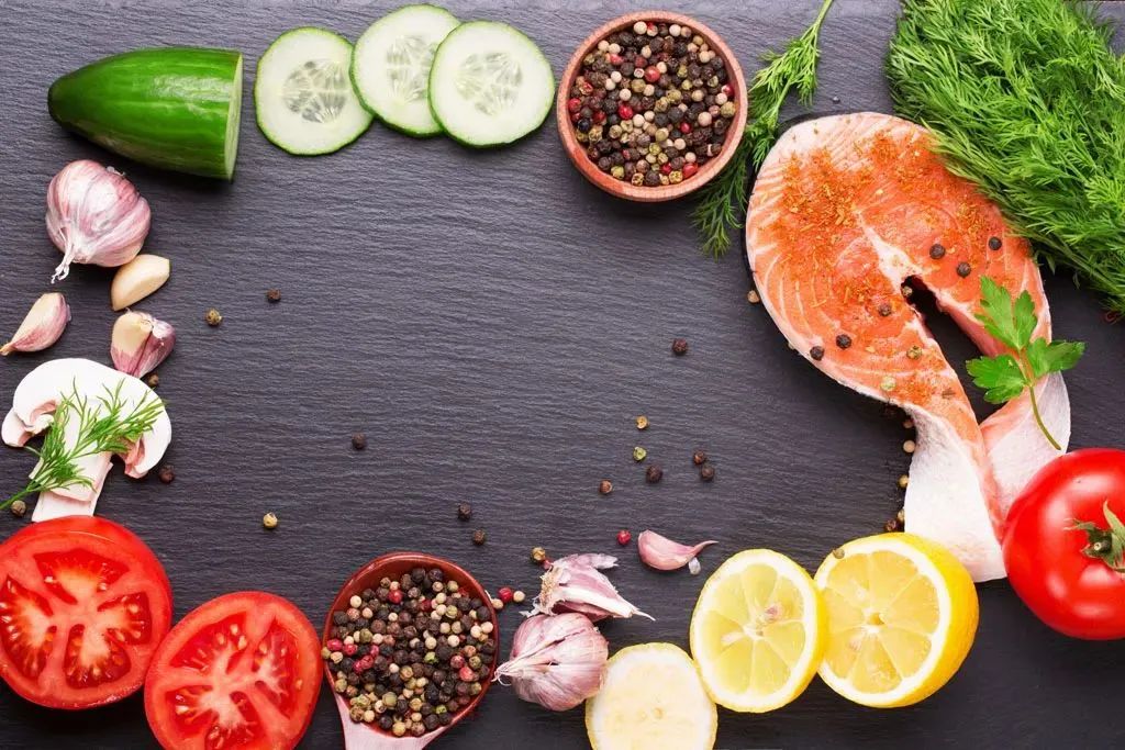 中高考生家长：收好这份孩子考前的饮食攻略