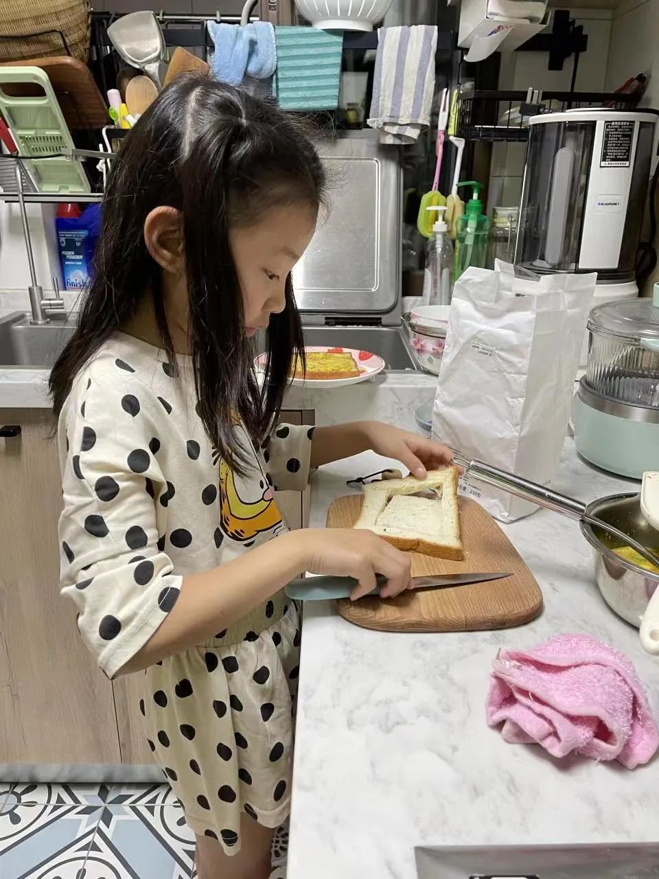家庭小能手 劳动来创造｜双流区实验小学外国语学校践行劳动教育
