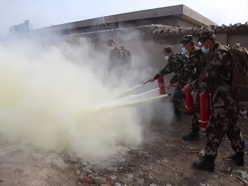 侯<a href=http://www.cngansu.cn/news/ target=_blank class=infotextkey></a>ܶӣδȼΡǽ