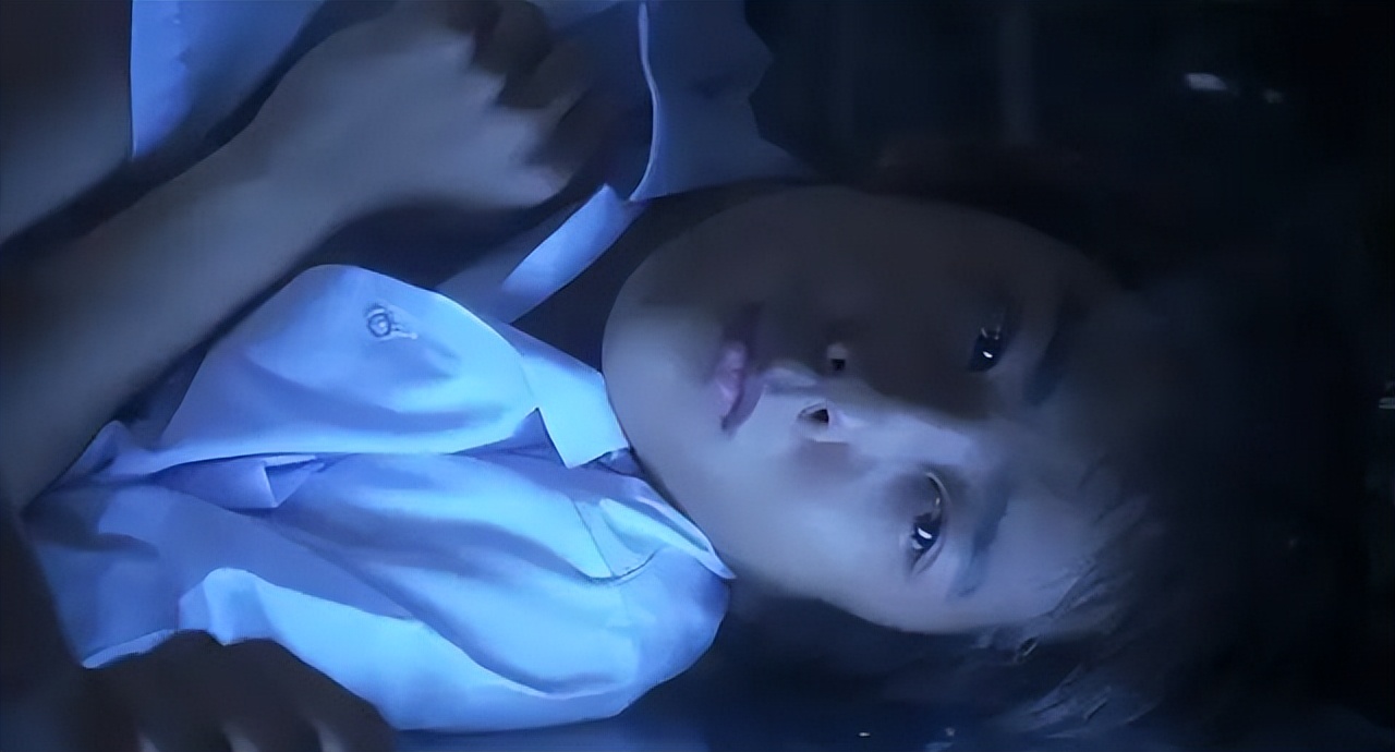 他17岁，愿望是杀死继父