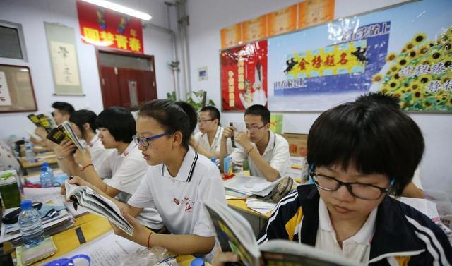 高考“困难模式”省份，学生们压力大，竞争也非常激烈