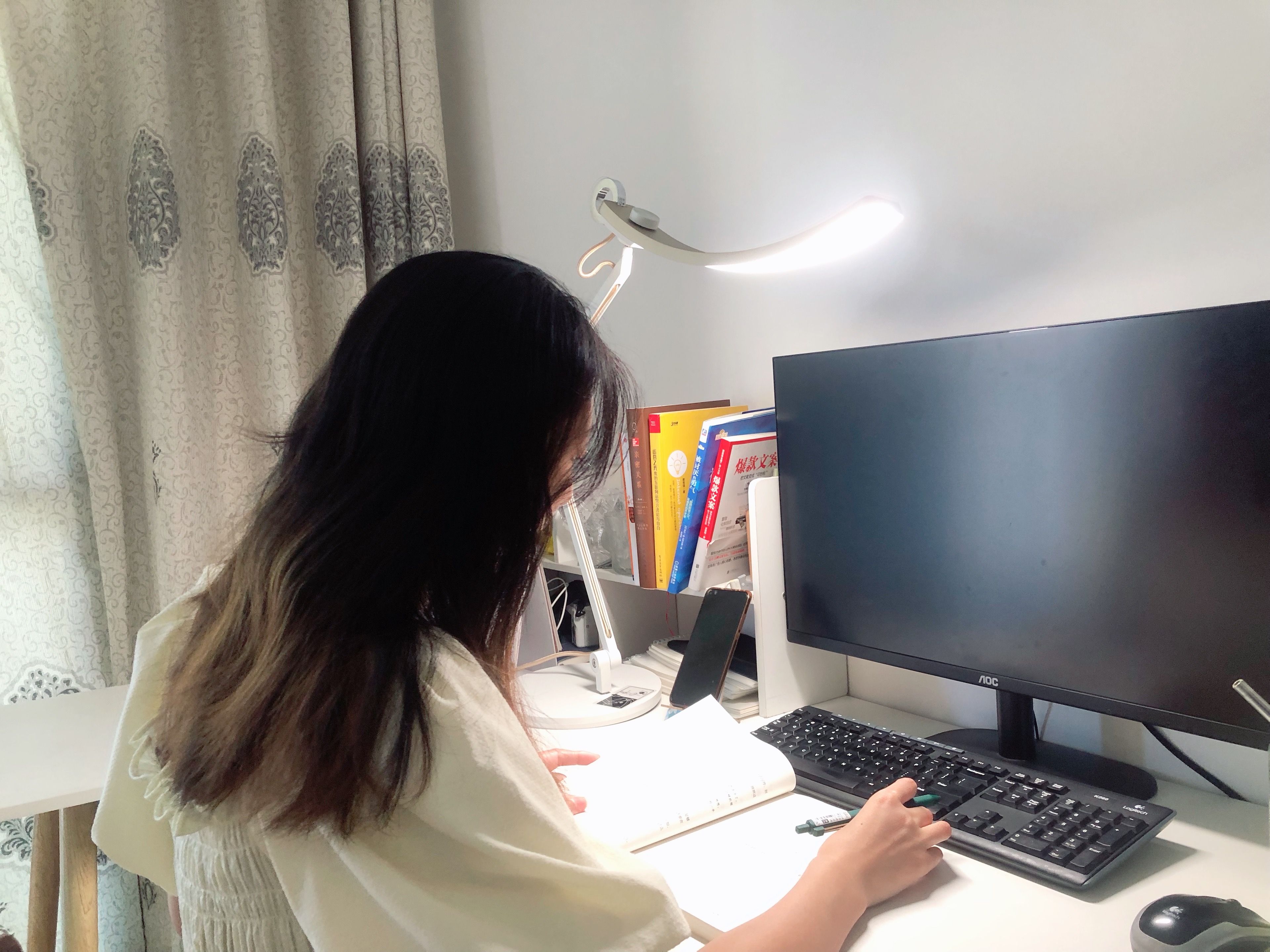 在家上班有哪些工作(有什么工作可以在家里就能上班的)