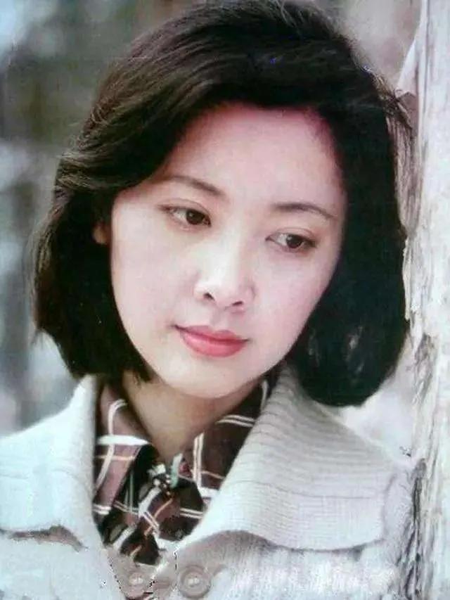 《大众电影》八十年代封面人物谁最美？