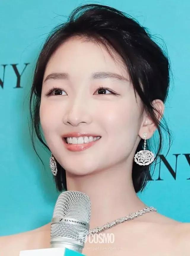 12位女明星颜值特点