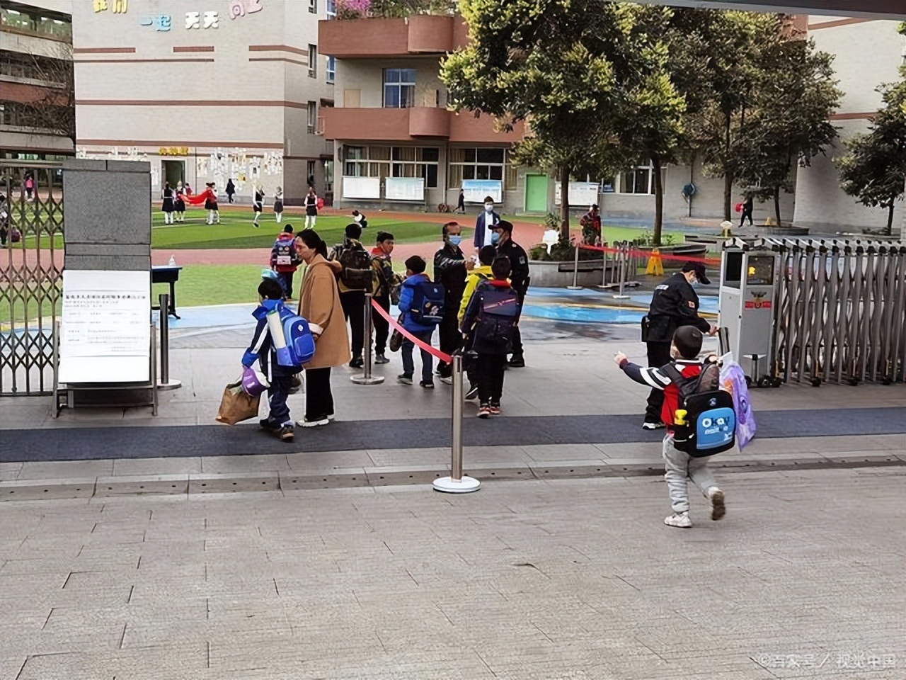 南京教育局“返校”最新通知：家长拍手叫好，网友：建议全国普及