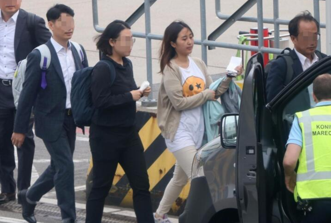 郑维罗：靠一只狗将总统送进牢房，让亲妈入狱18年，自己反而无罪