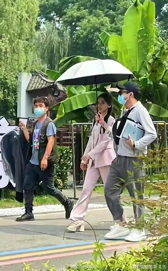 《萌探2》最新一期路透来啦，一大堆帅哥美女来袭
